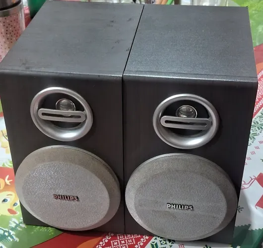 Caixas de som do System Philips MC145