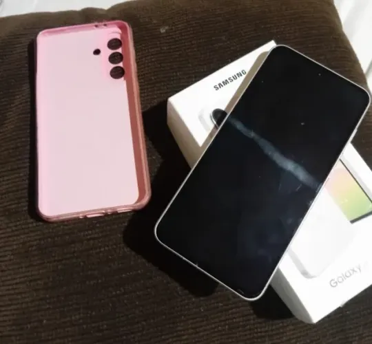 Samsung Galaxy A56 5G 128GB Rosa - Excelente Estado!