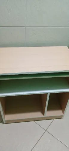 Vendo mesa de computador 