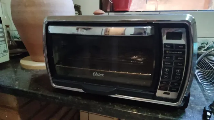 Forno elétrico Oster 