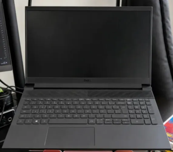 Notebook gamer Dell G15 5530 | i7-13650HX | RTX 4050 | 16 GB | SSD 1 TB