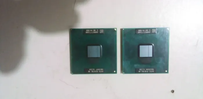 processadores Intel Celeron® T3300 2.00 GHz