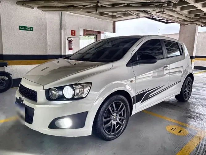 Chevrolet Sonic HB LTZ Effect 1.6 16V Flexp 5P AUT 2014