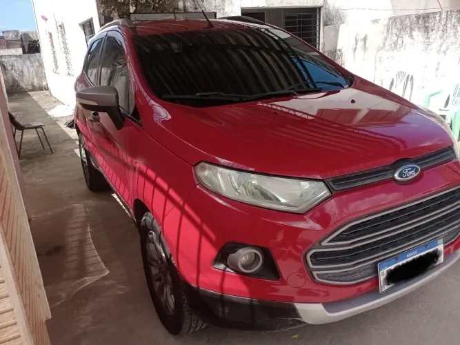 Ford Ecosport Freestyle 1.6 16V Flex 5P 2014