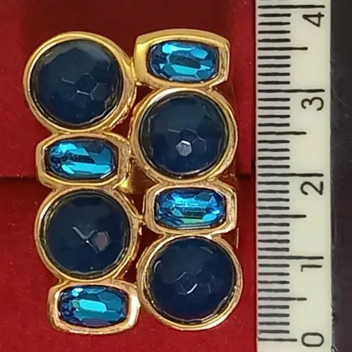 Anel NOVO marca Marré Infinito banhado em ouro 18k com Sodalitas e cristais Swarovski.