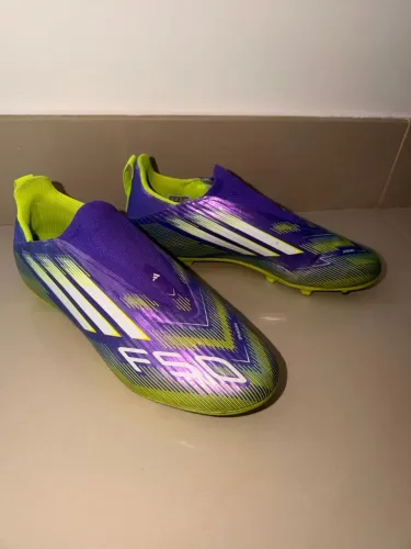 Chuteira Nike F50