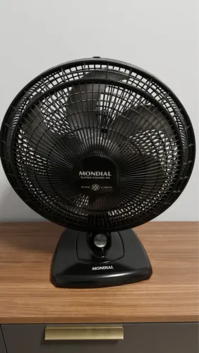 Ventilador de Mesa Mondial Super Power 40 cm - 6 Pás - Preto