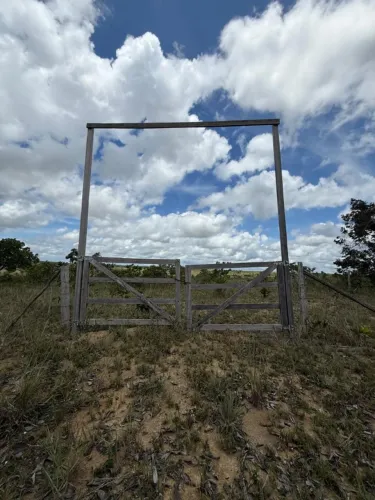 Vendo Sítio á 35 km de Santana na localidade Maçaranduba II