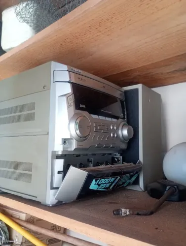Som Toshiba 1000w usado