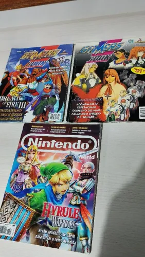 Lote com 3 revistas