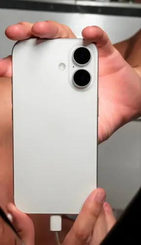 iPhone 16 128GB - Impecável (Leiam o anúncio / Preço de ocasião)