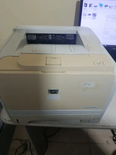 IMPRESSORA LASERJET HP P2035 BEM CONSERVADA