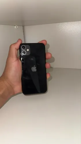 IPhone 11 impecável 