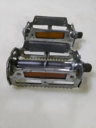 Pedal cromado Caloi 10 