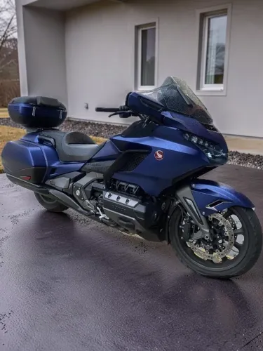 Honda GL 1800 cc Gold Wing Bagger 2019 - Azul Fosco