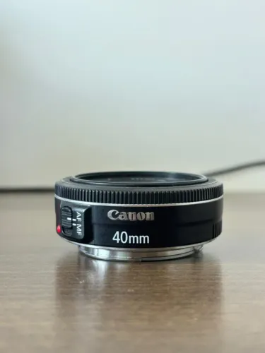 Lente Canon EF 40mm f/2.8 STM (Pancake)