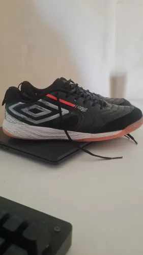 Chuteira Futsal Umbro Pro 5 BUMP - N°40