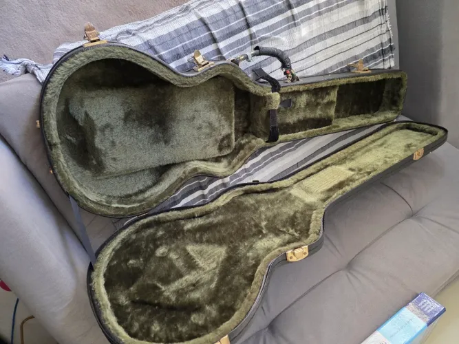 Hardcase p/guitarra Les Paul
