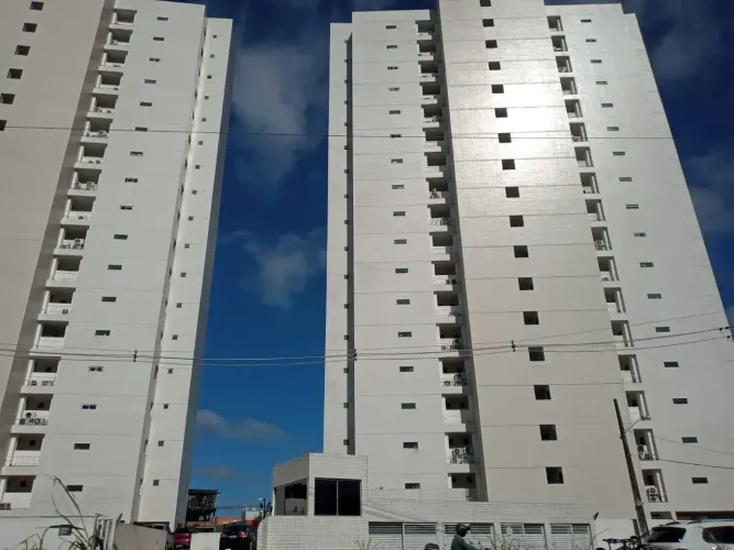Excelente oportunidade,apto com 2 qtos,56m², Cond. fechado, Tierras de spanhâ,Bancarios