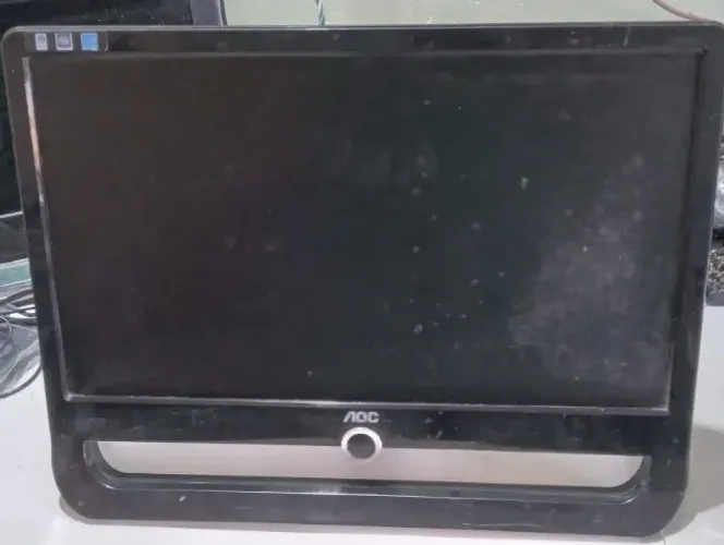munitor AOC LCD MOD:19 F 19 L DEFEITO ACENDE A LUZ DE POWER NAO DA VIDEO