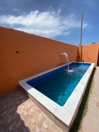 AS VENDO LINDA CASA EM BENEVIDES 