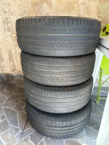 PRA VENDER LOGO!!!! 3 PNEUS MEIA VIDA + 1 PNEU NOVO