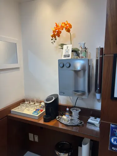 Alugo diárias Consultório Odontológico