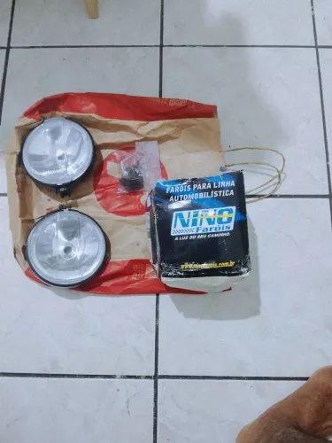 Farol auxiliar