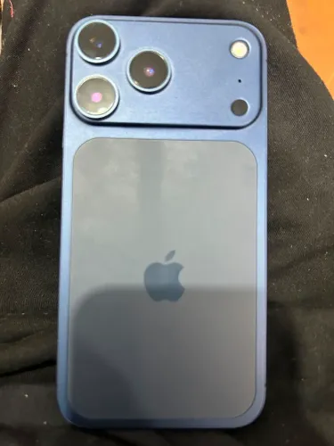 iPhone 11/ Carcaça 17 PRO