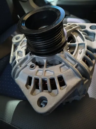 Alternador mercedez 100H 24v