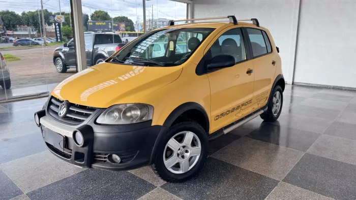 Volkswagen Crossfox 1.6 MI Total Flex 8V 5P 2009