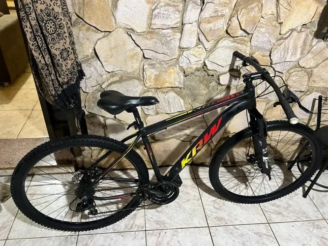 Bicicleta KRW K3.0 usada sem a marcha da frente
