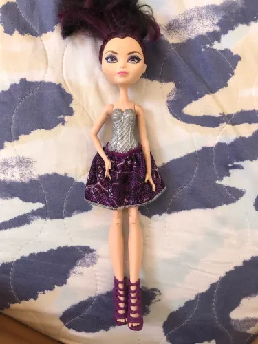Ever After High Raven Queen