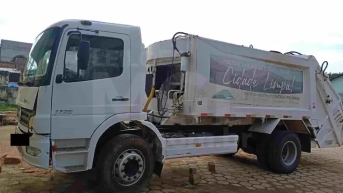 CONCEIÇÃO DOS OUROS/MG - Caminhão Mercedes-Benz Atego 1725, 2005/2005, DIESEL | Cód do lei