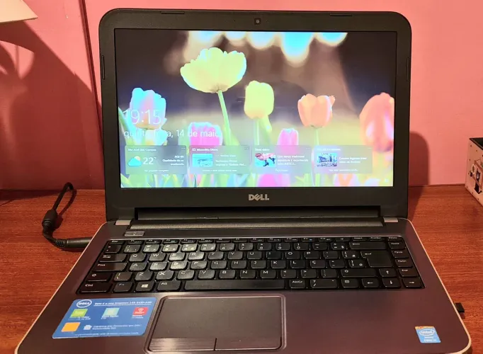 Notebook Dell Inspiron i7 8GB 1TB Placa de Vídeo 2GB
