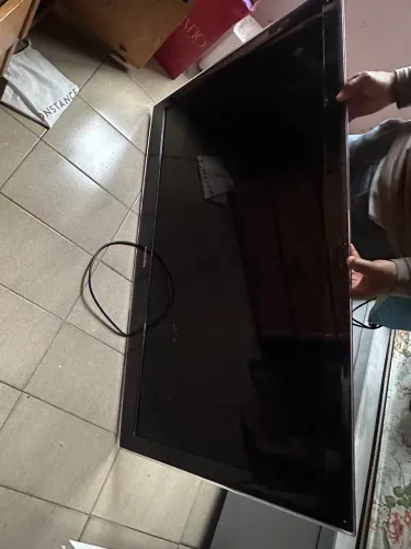 Tv com defeito 
