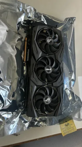 5700XT 8GB ASUS ROG STRIX AMD