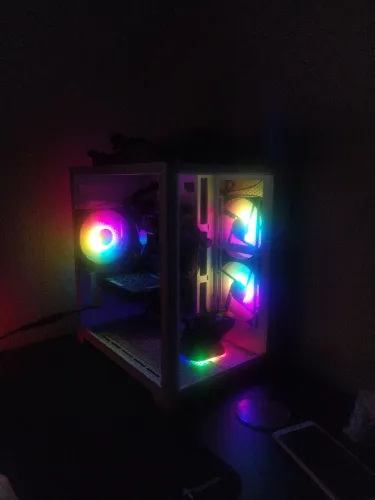 Pc Gamer - Vendo pc gamer para cobrir gastos com estudos