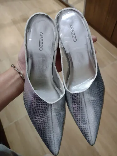 Scarpin Arezzo 35