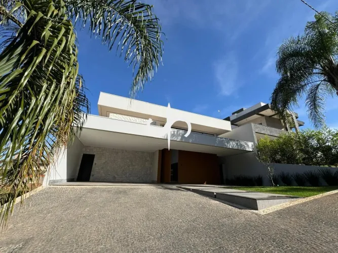 Residência com Engenharia Superior e Autonomia Energética | Anaville | 490 m²