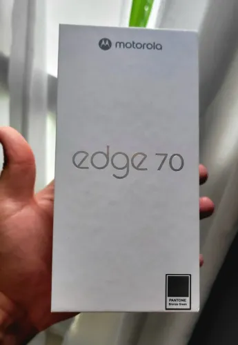 CELULAR MOTO EDGE 70 8/256 NOVO LACRADO