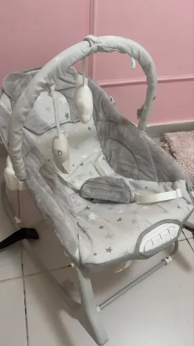 Cadeirinha de descanso bebê