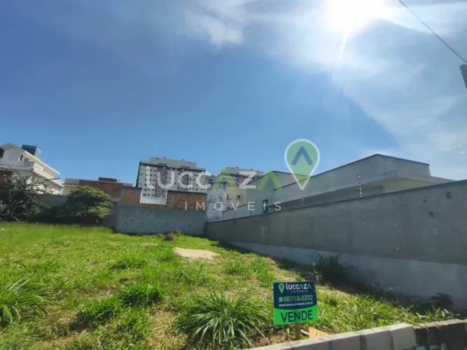 Terreno à venda em Jacareí-SP, no Loteamento Villa Branca - 250,00m² disponíveis!