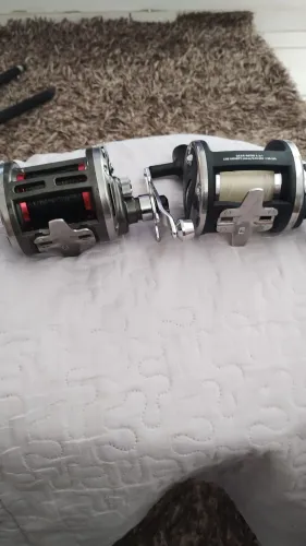 Carretilha Black max 30 II e Black max I