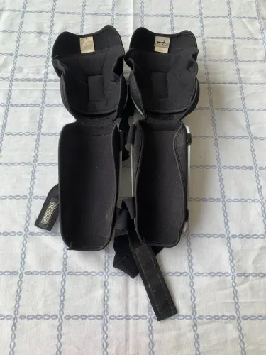 JOELHEIRA MOTOCICLISTA  SEMI NOVA  $ 45,00