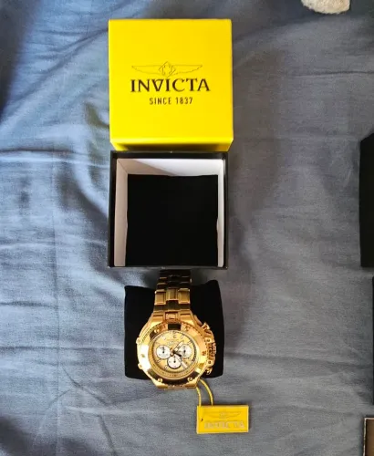 Relógio de presença Imponente masculino - Invicta Racing Pitwall Dourado - 55,83mm