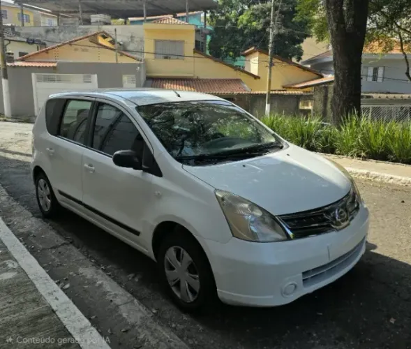 Nissan Livina 1.6 16V Flex Fuel 5P 2013