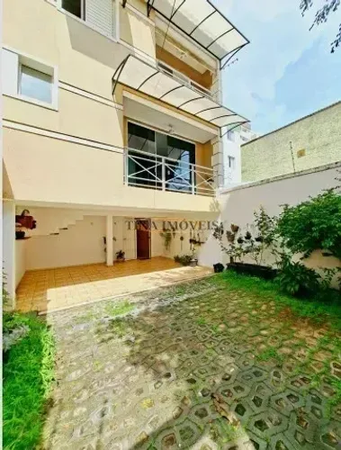 Casa de 03 quartos sendo 01 suíte com 3 varandas, 04 vagas de garagem à venda no bairro Ma