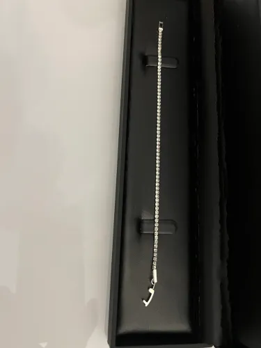 Pulseira riviera com pedras