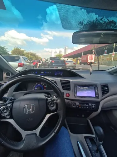 Multimídia original Civic Exr 2014